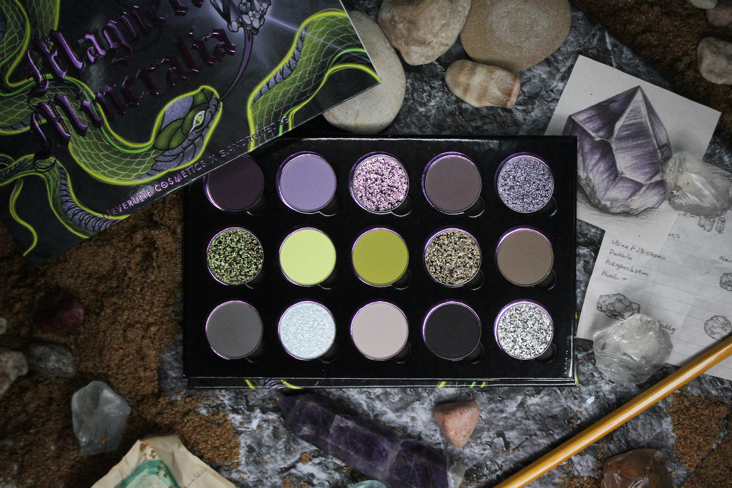 Magnetic Mineralia Palette x @s.andromedae