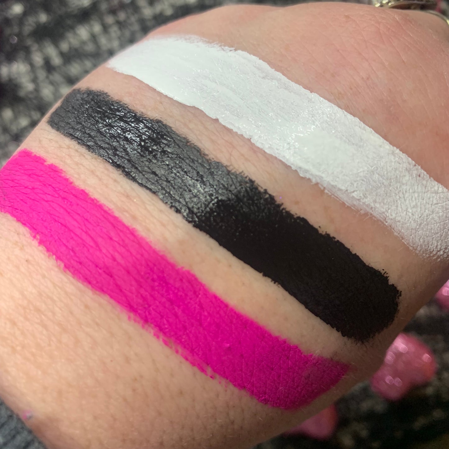 Color & Cover Primer Paint