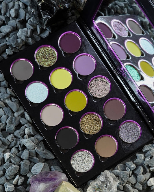 Magnetic Mineralia Palette x @s.andromedae