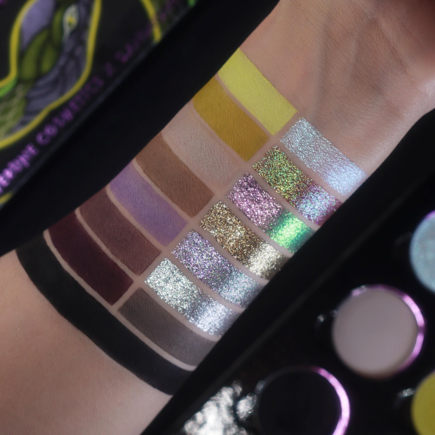 Magnetic Mineralia Palette x @s.andromedae